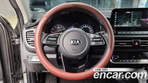 Kia Seltos Бензин 1.6 Turbo 2WD 2020 года из Южной Кореи