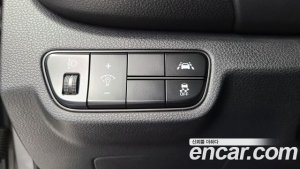 Kia Seltos Бензин 1.6 Turbo 2WD 2020 года из Южной Кореи