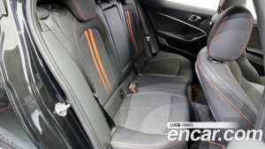 BMW 1-Series 118d Sport 2020 года из Южной Кореи