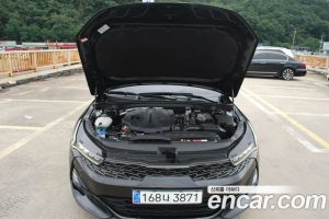 Kia K5 2.0 2020 года из Южной Кореи