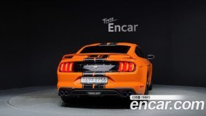 Ford Mustang Coupe 2020 года из Южной Кореи