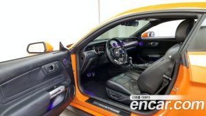 Ford Mustang Coupe 2020 года из Южной Кореи