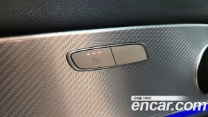 Mercedes-Benz E-Class E250 Avantgarde 2020 года из Южной Кореи