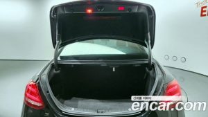 Mercedes-Benz E-Class E250 Avantgarde 2020 года из Южной Кореи