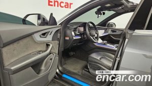 Audi Q8 45 TDI 4WD Premium 2020 года из Южной Кореи