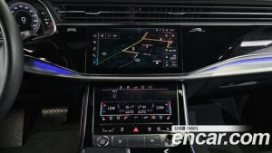 Audi Q8 45 TDI 4WD Premium 2020 года из Южной Кореи