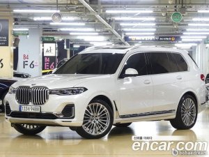 BMW X7 xDrive 40i Design Pure Excellence 7-Seater 2021 года из Южной Кореи
