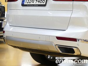 BMW X7 xDrive 40i Design Pure Excellence 7-Seater 2021 года из Южной Кореи