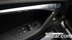 Audi A6 45 TFSI 4WD 2020 года из Южной Кореи