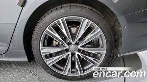 Audi A6 50 TDI 4WD Premium 2021 года из Южной Кореи