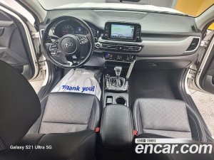 Kia Seltos Бензин 1.6 Turbo 2WD 2022 года из Южной Кореи
