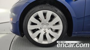 Tesla Model 3 Standard RANGE Plus 2020 года из Южной Кореи