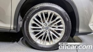 Lexus RX Executive 2020 года из Южной Кореи