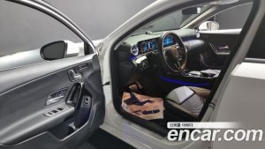 Mercedes-Benz A-Class A250 4MATIC SEDAN 2020 года из Южной Кореи
