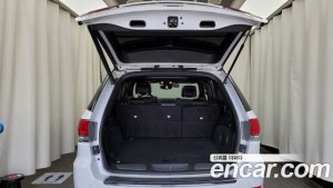 Jeep Cherokee 3.6 Overland 2020 года из Южной Кореи