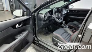 Kia K3 1.6 Turbo GT 5Door 2022 года из Южной Кореи
