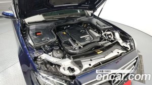Mercedes-Benz E-Class E250 Avantgarde 2020 года из Южной Кореи