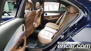 Mercedes-Benz E-Class E250 Avantgarde 2020 года из Южной Кореи