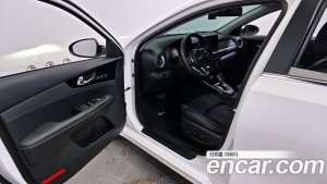 Kia K3 1.6 2022 года из Южной Кореи
