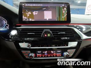 BMW 5-Series 530e Luxury 2021 года из Южной Кореи