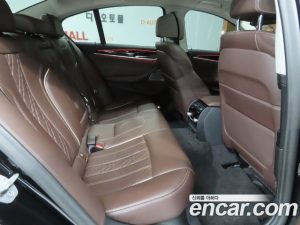 BMW 5-Series 530e Luxury 2021 года из Южной Кореи