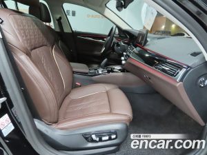 BMW 5-Series 530e Luxury 2021 года из Южной Кореи