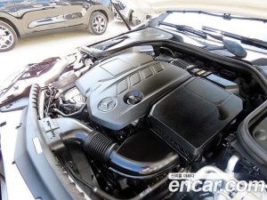 Mercedes-Benz E-Class E220d 4MATIC Exclusive 2020 года из Южной Кореи