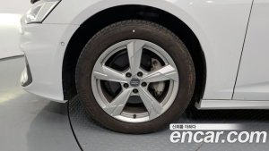 Audi A6 45 TFSI 4WD 2020 года из Южной Кореи