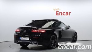 Mercedes-Benz E-Class E220d Coupe 2020 года из Южной Кореи