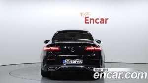 Mercedes-Benz E-Class E220d Coupe 2020 года из Южной Кореи