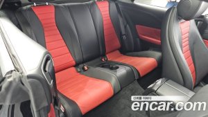 Mercedes-Benz E-Class E220d Coupe 2020 года из Южной Кореи