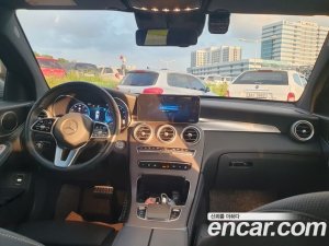 Mercedes-Benz GLC-Class GLC300 4MATIC Premium Coupe 2020 года из Южной Кореи