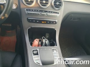 Mercedes-Benz GLC-Class GLC300 4MATIC Premium Coupe 2020 года из Южной Кореи