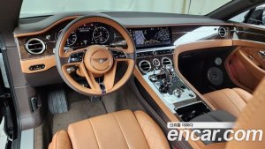 Bentley Continental 4.0 GT 2020 года из Южной Кореи