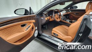 Bentley Continental 4.0 GT 2020 года из Южной Кореи