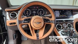 Bentley Continental 4.0 GT 2020 года из Южной Кореи