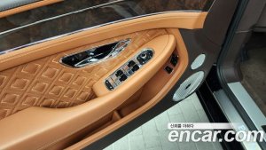 Bentley Continental 4.0 GT 2020 года из Южной Кореи
