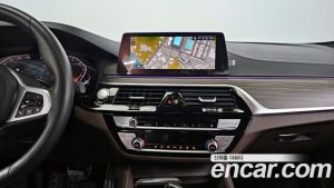 BMW 5-Series 520i M Sport 2020 года из Южной Кореи