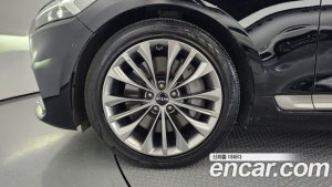 Kia K9 3.3 T-GDI AWD 2022 года из Южной Кореи