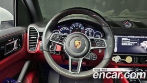 Porsche Cayenne 3.0 2021 года из Южной Кореи