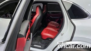 Porsche Cayenne 3.0 2021 года из Южной Кореи