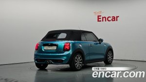 Mini Cooper Convertible DEFAULT 2020 года из Южной Кореи