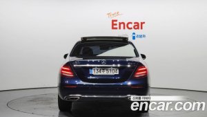 Mercedes-Benz E-Class E300 4MATIC Exclusive 2020 года из Южной Кореи