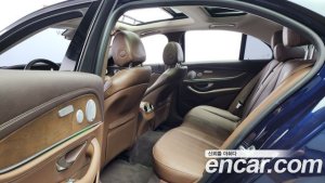 Mercedes-Benz E-Class E300 4MATIC Exclusive 2020 года из Южной Кореи