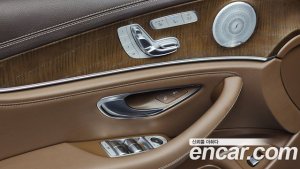Mercedes-Benz E-Class E300 4MATIC Exclusive 2020 года из Южной Кореи