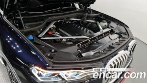 BMW X7 xDrive 40d M Sport 6-seater 2021 года из Южной Кореи