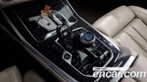 BMW X7 xDrive 40d M Sport 6-seater 2021 года из Южной Кореи