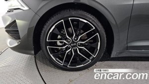 Kia K5 1.6 Turbo 2020 года из Южной Кореи