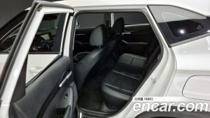 Kia Seltos Бензин 1.6 Turbo 2WD 2022 года из Южной Кореи