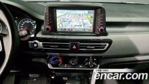 Kia Seltos Бензин 1.6 Turbo 2WD 2022 года из Южной Кореи